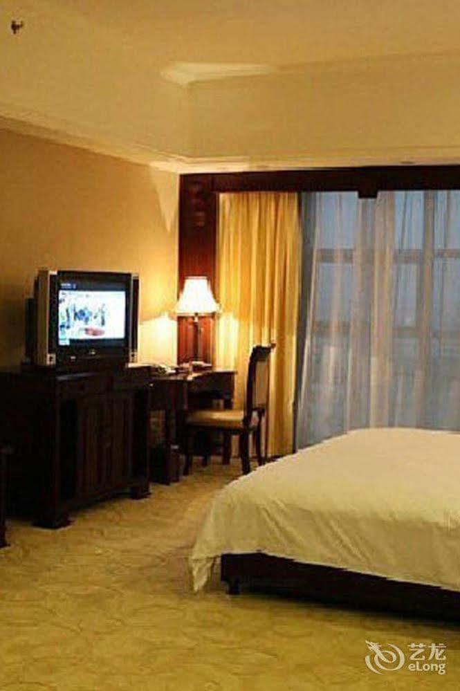 Mingcheng International Hotel Xingsha Buitenkant foto